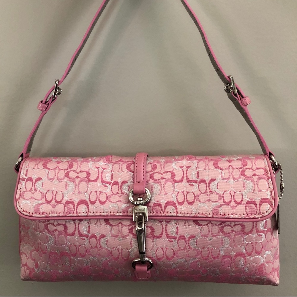 Trendy Pink Coach Purse